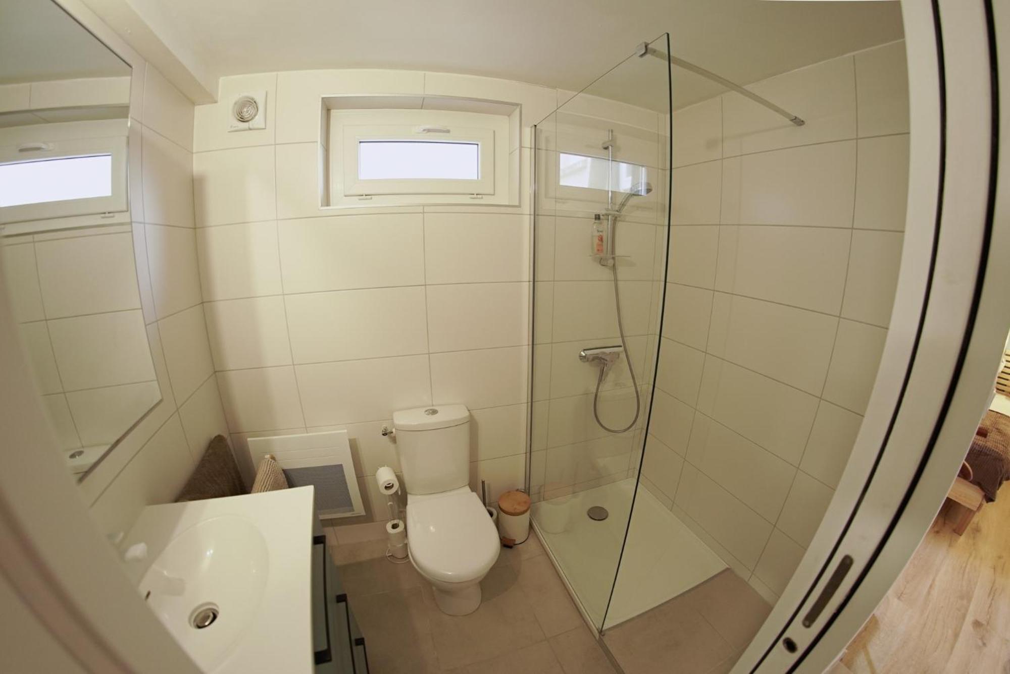Le Montarrouye Appartement Pour 2 A 6 Personnes Bagnères-de-Bigorre Extérieur photo
